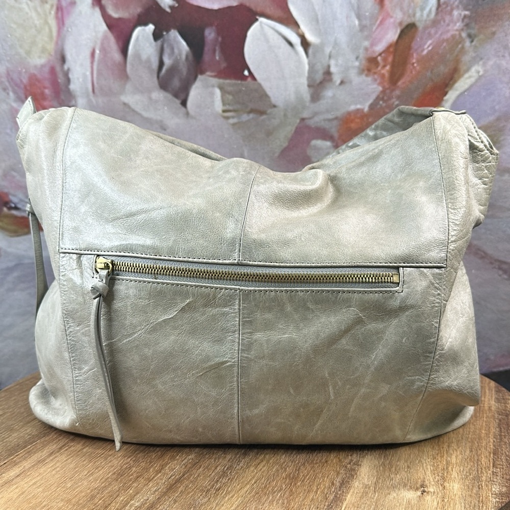 HOBO Metallic Pearl Leather Shoulder Bag in Champagne - Picture 3 of 8